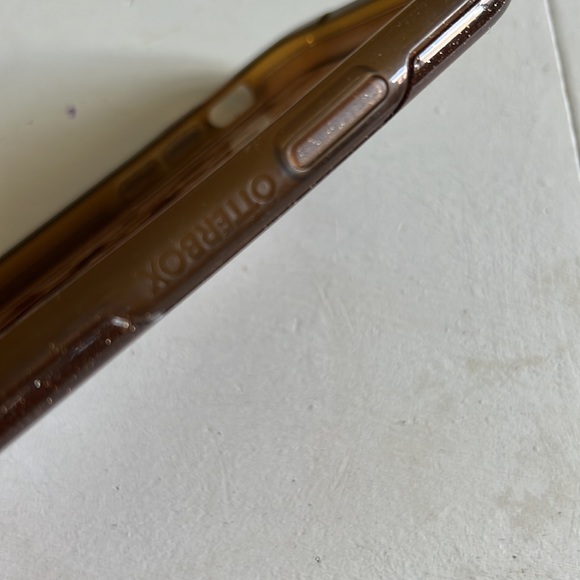 Otterbox That Willow XS Max iphone case - Picture 3 of 3